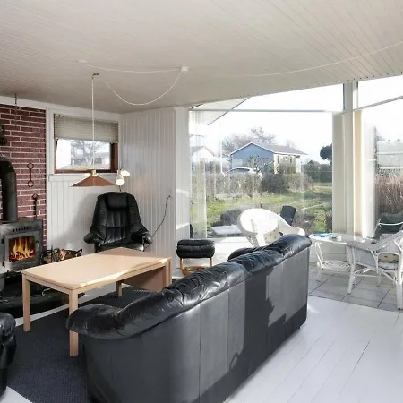Three-bedroom In 3 * 福堡